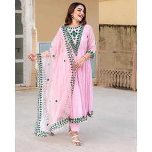 Ensemble de costume Anarkali brodé rose poudré Aayna Clothing, taille TD-Size XS [34] - Product Image 3