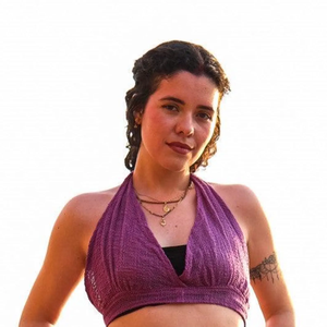 Top corto de ganchillo con cuello halter, estilo bohemio, para verano, festival, bralette hecho a mano, top corto de punto de algodón morado, top hippie sin espalda para mujer - Product Image 1