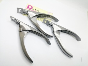Coupe-ongles professionnel en acier inoxydable pour faux ongles en acrylique, forme en U, outil de manucure pour salon de beauté - Product Image 3