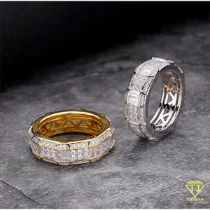 Anillo de Hombre de Plata 925 Personalizado de Primera Calidad con Diamante Cultivado en Laboratorio y Elegante Patrón de Piedras Multicapa - Product Image 5