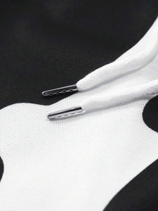 เสื้อยืดและกางเกงเซ็ตพิมพ์ลายการ์ตูนผู้ชายไซส์ใหญ่พิเศษ ผ้าฝ้ายพรีเมียม สีดำขาว สไตล์ลำลองสำหรับฤดูร้อน - Product Image 3