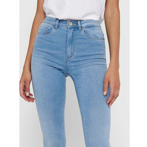 Jean en denim coupe bootcut taille mi-haute pour femme, coupe régulière, respirant, écologique, idéal pour l'été, vente chaude OEM, qualité OEM économique - Product Image 6