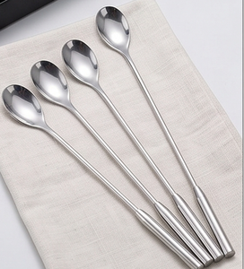 Cuillère à cocktail élégante en acier inoxydable 200 mm, agitateur de bar minimaliste, outil de mélange réutilisable pour cocktails, accessoire de bar - Product Image 4