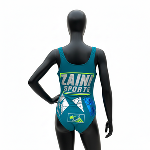 Traje de Baño Premium para Mujer, Secado Rápido, Poliéster y Spandex, Color Azul Turquesa con Paneles en Bloques de Color, Cierre con Cremallera, Logotipo Personalizado, Ajuste para Mujer - Product Image 2