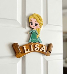 Letrero de puerta con temática de dibujos animados, placa de madera con nombre para niños, artesanía, decoración para colgar en la puerta, letrero con nombre para niños, artesanía en madera con incrustaciones para recuerdo - Product Image 1