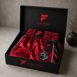Pantalon de kick-boxing confortable, conçu avec des matériaux respirants offrant une mobilité flexible et des performances fiables au quotidien. - Product Image 6