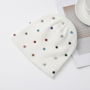 Bonnet en tricot vierge OEM en gros avec broderie 3D, prêt pour la plage, couleurs et tailles personnalisables, haute qualité - Product Image 2