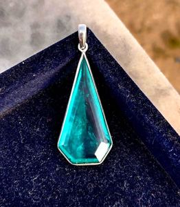 Pendentif en tourmaline Paraiba, pierre précieuse naturelle, argent sterling, bijoux faits à la main, collier de luxe, cadeau élégant pour femmes - Product Image 3