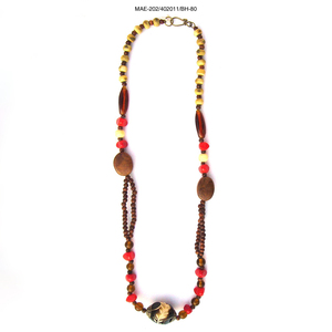 Collier fait main en forme de cœur avec perles en bois multicolores, bijou fantaisie pour femme, pièce maîtresse pour les occasions festives - Product Image 2