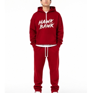 Ensemble de survêtement moderne avec sweat à capuche et pantalon de jogging, confortable, idéal pour l'hiver, avec logo imprimé sur le devant, fermeture à cordon et poches latérales - Product Image 1