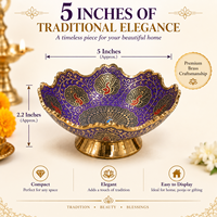 Bol décoratif en laiton violet de 5 pouces avec motif paon, bol artisanal indien traditionnel pour Pooja, décoration de la maison, mariage