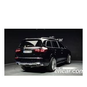 Mercedes-Benz Clase GLS Maybach GLS600 4MATIC Modelo de Septiembre de 2022 con 25.710 km, Caja de Cambios Automática, Volante a la Izquierda, Cámara Trasera - Product Image 2