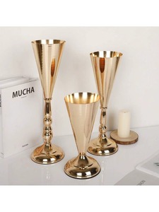 Jarrón decorativo de metal dorado de alta calidad para mesa, jarrón de flores de lujo para bodas, juego de jarrones de metal dorado. - Product Image 1
