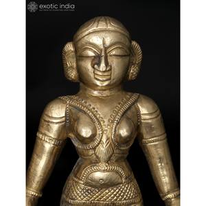 Petite sculpture de couple tribal en laiton de 6 pouces faite à la main pour la décoration de table et la décoration intérieure - Product Image 3