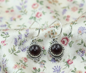 Pendientes colgantes de granate natural, plata de ley 925, hechos a mano, estilo bohemio, con gancho, para mujer, joyería de piedras preciosas, regalo para aniversario. - Product Image 4