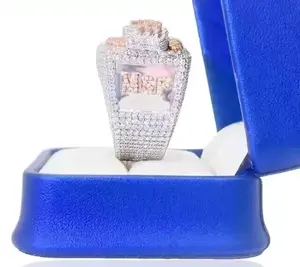 Anillo de Boda Personalizado para Mujer con Moissanita Redonda de 3 Quilates Tishya Diamond, Plata de Ley 925 Chapada en Oro - Product Image 2