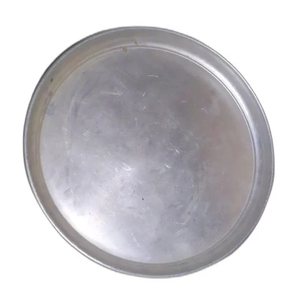 Assiettes Traditionnelles en Aluminium pour Repas Festifs – Lot de 6 Pièces Lisses – Fabrication Artisanale – Ustensiles de Cuisine - Product Image 6