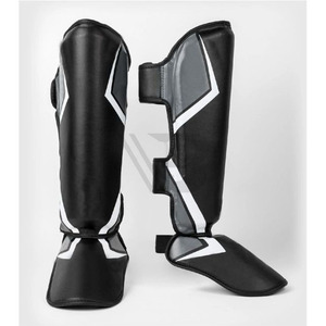 Protège-tibias d'entraînement en cuir lavable pour hommes et femmes, haute qualité, confortables, personnalisables avec logo, pour adultes - Product Image 2