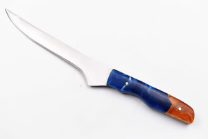 Cuchillo de Filetear de Acero Inoxidable Hecho a Mano por A&M Enterprises, Mango de Madera con Resina Azul, Funda de Cuero Grabada a Juego, para Exteriores - Product Image 2