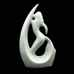 Céramique blanche abstraite de forme féminine fluide, décoration artistique minimaliste moderne pour l'art contemporain blanc minimaliste. - Product Image 3