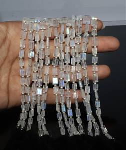 Perles carrées facettées en pierre de lune arc-en-ciel naturelle 4x7MM, perles de pierre de lune baguette chatoyantes pour la fabrication de bijoux, vente en gros - Product Image 1