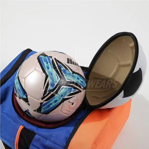 Mochila de Fútbol de Nailon Ligera, Resistente y de Alto Rendimiento, con Compartimento para Botas, Cierre de Cremallera, Capacidad de 30-40L, para Jugadores Élite, Precio Razonable - Product Image 3
