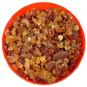 Gomme de Babool de Qualité Export, Gomme d'Acacia Naturelle, Résine Végétale Séchée, Ingrédient de Qualité Alimentaire pour Extraits Botaniques et Usages Traditionnels - Product Image 4