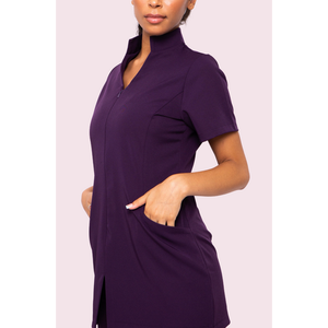 Tunique de mode personnalisable pour femmes, uniforme de salon de beauté et SPA, haut d'hôtel à col en V avec fente latérale - Product Image 5