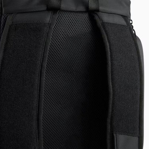 Sac à dos de voyage noir à enroulement 40L, imperméable, pour ordinateur portable et sport, avec sac à lunch amovible - Product Image 5