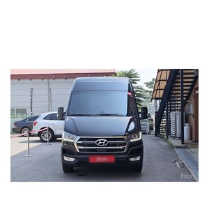 Solati 2023 de 15 Plazas, Diésel, Automático, Volante a la Izquierda, Cámara Trasera, 5.447 km, Emisión Euro V, Pantalla Táctil, Luces LED Diurnas - Product Image 3