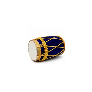 Dhol recouvert de velours bleu royal avec des détails en or, instrument de percussion folklorique indien traditionnel, avec sac de transport rembourré - Product Image 1