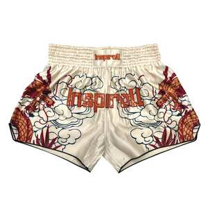 Shorts de Muay Thai personnalisés en gros pour clubs - Respirants, extensibles, séchage rapide, unisexe, pour adultes, pour la boxe et les arts martiaux - Product Image 6