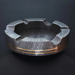 Cendrier en acier Damas de style vintage, cendrier artistique en métal, porte-cendres durable résistant à la chaleur pour cigarettes et cigares - Product Image 5