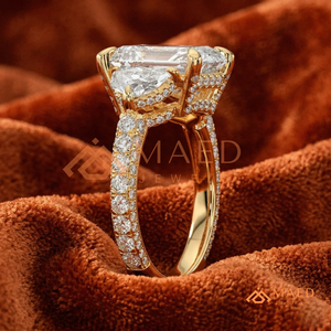 Anillo de Boda de Lujo en Oro de 14K con Diamantes en Forma Radiante, Piedras Decorativas Trillón y Banda Pavé para Mujer - Product Image 3