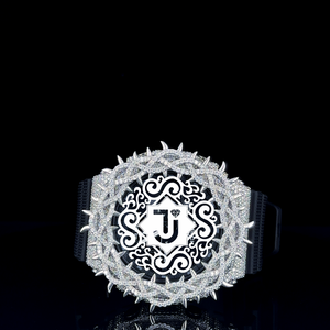 Montre en moissanite blanche sertie de diamants, bracelet en caoutchouc, style hip-hop, exportateur indien, disponible à prix abordable. - Product Image 1