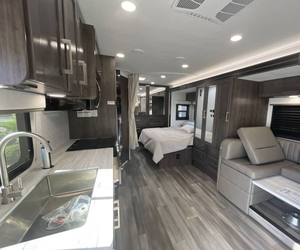 Camping-cars de luxe 2026 d'occasion Entegra Coach <span class=keywords><strong>Odyssey</strong></span> 24B Véhicules de croisière - Product Image 4