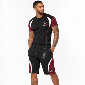 Ensemble court pour homme, unisexe, décontracté, avec t-shirt et short à taille élastique, couleur unie ou imprimé, 100% coton. - Product Image 1