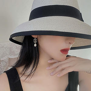 Collier en perles d'eau douce naturelles 2025, argent écrasé, chaîne de clavicule polyvalente, accessoire de mode en argent S925 de qualité supérieure pour femmes - Product Image 2