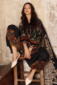 Les dernières tenues pakistanaises pour femmes, robes pakistanaises brodées, vêtements décontractés pour femmes. - Product Image 3