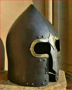 Casque de Chevalier Médiéval en Laiton et Acier, Casque Viking Lough Henney, Armure de Chevalier Médiéval en Laiton Plaqué Acier - Product Image 3