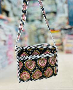 <b>Quilted</b> Cotton Storage Bag Zipper Cosmetic Organizer Pouch Portable Travel Case Fruit Pattern - Product Image 1