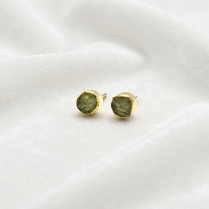 Ratnarachit Exquisite Gold Frame Natural Texture Peridot Green Stone Round <b>Stud</b> <b>Earrings</b> Minimalist Women's Gift Jewelry - Product Image 3