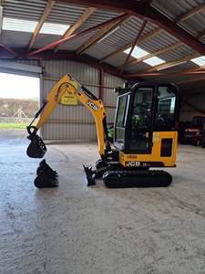 รถขุดขนาดเล็ก JCB 16C-1 สภาพดีเยี่ยม น้ำหนัก 1.2 ตัน พร้อมเครื่องยนต์ Kubota รถขุดล้อยาง ความจุ 2 ตัน - Product Image 3