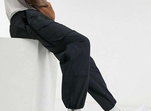 Pantalones Cortavientos Cómodos y Ligeros Hechos en Pakistán, Pantalones Deportivos Casuales Modernos y Minimalistas, Pantalones Cortavientos para Uso Diario - Product Image 4