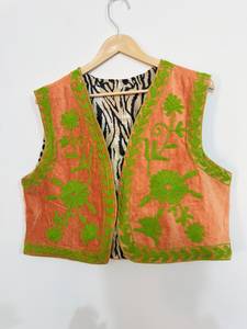 Veste en velours brodée à la main Suzani |   Robe Courte Sans Manches Légère à Motif Floral en Coton Style Bohème Ethnique Indien Col Rond - Product Image 3