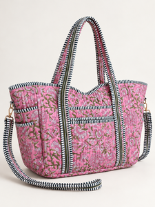 Bolsa de Viaje Acolchada Rosa de Algodón con Estampado Floral, Bolsa de Hombro con Cierre de Gran Capacidad - Product Image 5