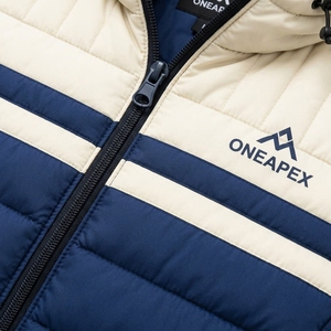 Chaqueta Acolchada con Capucha Azul Marino y Crema para Hombre, Abrigo de Invierno Acolchado, Chaqueta Cálida para Exteriores, Venta al por Mayor de Ropa ONE APEX - Product Image 3