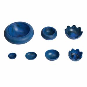 Bol en résine bleu, fait main et modelé à la main, design artistique moderne d'inspiration antique, forme personnalisée, motif uni, pour pâtes, centre de table de mariage et décoration intérieure - Product Image 4