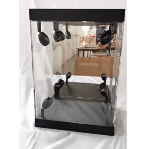 Boîte d'exposition moderne personnalisée en acrylique avec éclairage LED: Organisateur durable pour présenter des objets de collection, des jouets - Product Image 4