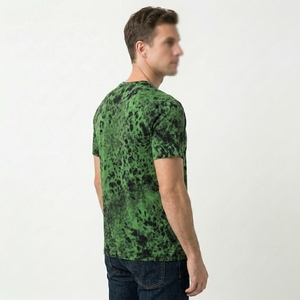 เสื้อยืดคอกลมแขนสั้นผู้ชายสีเขียวลายไท-ได ทรงปกติ สไตล์ลำลอง ลายจุดถักนิตติ้ง - Product Image 3